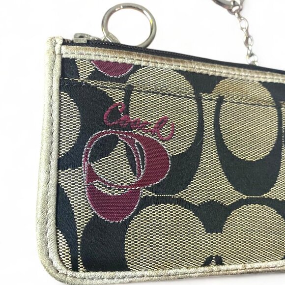 COACH 18711 Poppy Heart Signature Glam WRISTLET - Picture 5 of 5